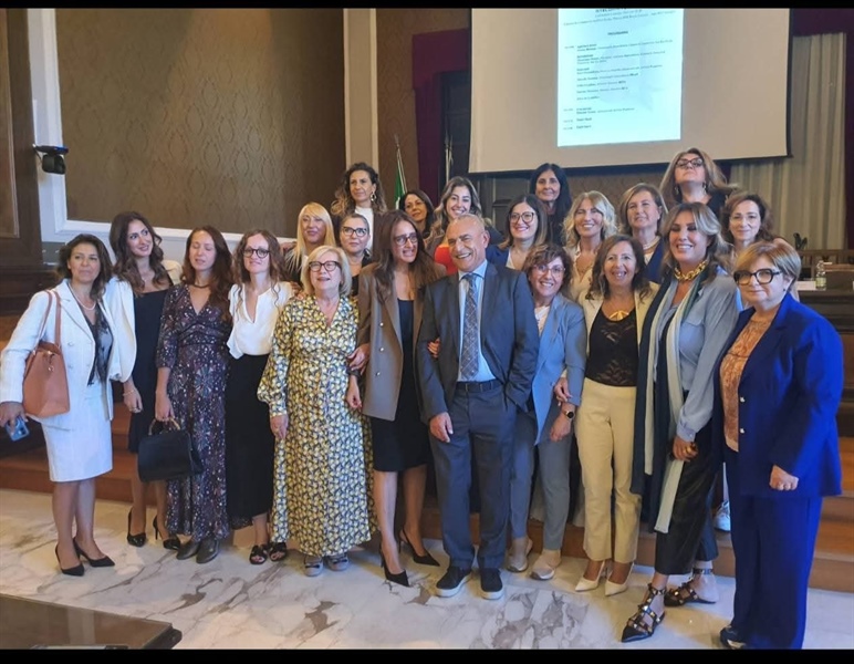 "Sud Est che intraprende, bandi e finanziamenti"